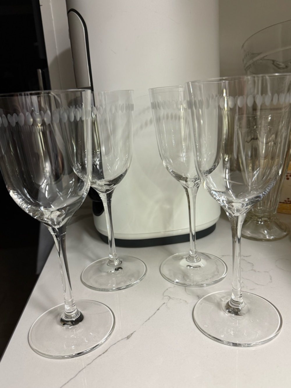 MARTHA STEWART COLLECTION WITH WEDGWOOD CRYSTAL RINGLET WINE SET OF 4